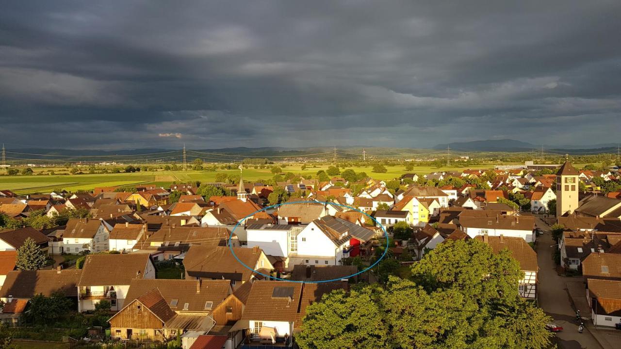 Ferienwohnung Sonnenschein ไรห์นเฮาเซน ภายนอก รูปภาพ