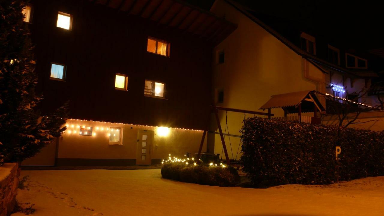 Ferienwohnung Sonnenschein ไรห์นเฮาเซน ภายนอก รูปภาพ